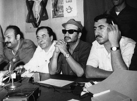 مؤتمر صحفي لنايف حواتمة وياسر عرفات وكمال ناصر في عمان في مطلع عام 1970 